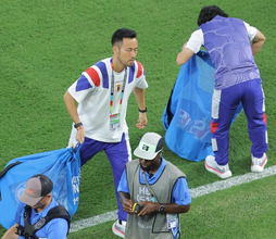 【Ｗ杯】森保一監督、長友、吉田らベテランの存在に言及「経験のある選手たちが伝えてくれるのは強み」チュニジア戦大勝を支えたサポートに感謝