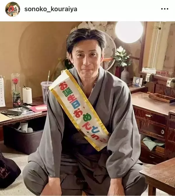 松本幸四郎が５３歳誕生日　“鬼平陣がさ”ケーキで祝福「かっこいい」「良くできていますね」…美人妻が公開、長男は市川染五郎