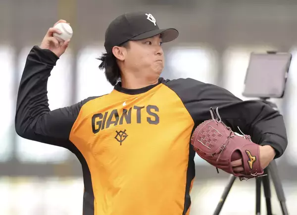 巨人・田中瑛斗「いい球を盗みたい」　宮古島自主トレでフォーク習得、「真っスラ」にも意欲