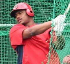 【広島】モンテロが“今季１号”　バックスクリーンへ豪快弾　新井監督のアドバイスで悪癖改善した来日２年目