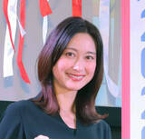 「小川彩佳アナ“さよならガラケー”で回顧「充電パックのフタをひっくり返すと好きな人と撮ったプリクラを貼ってたりとか…」」の画像1