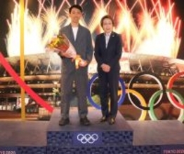 現役を引退した複合、渡部暁斗がＪＯＣ橋本聖子会長を表敬訪問　６月６日に気候変動問題を啓発するイベントの実施を発表　同会長に「来てくれたらうれしい」