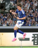 「小川航基が決勝ヘッド！１５戦１１発とゴール量産…アイスランドに苦しみながら１ー０勝利」の画像1