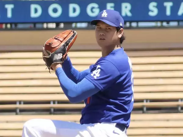 大谷翔平がライブＢＰ登板で５０日ぶりに打者と対戦　ロバーツ監督「翔平に任せたら数日後には試合で投げていると思う」　実戦復帰は９月上旬か
