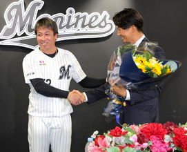 【ロッテ】益田直也が同学年の唐川侑己の引退会見にサプライズ登場「目に焼き付ける」１０月３日のリレー登板を熱望