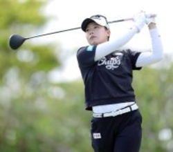 菅楓華が４差３位浮上「リベンジしたい」　昨年逆転負けで２位の開幕戦で優勝狙う…女子ゴルフ