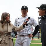 「Ｗソックス・村上宗隆「１本１本積み重ねていければ」　勝利に導く日米通算２５０号、本拠地初アーチで絶叫…犠飛にピッチクロックに“初物づくし”」の画像1