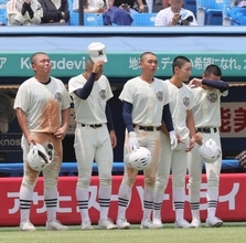 【高校野球】プロ注目の日大三・田中諒は準決勝敗退に涙　試合後は仲間に感謝…西東京大会