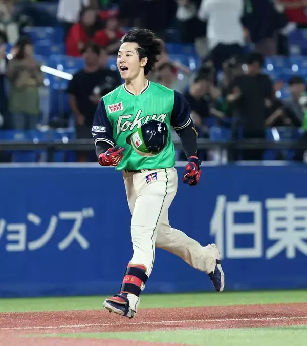 【ヤクルト】延長１２回、内山壮真がサヨナラ２ラン　今季５度目のサヨナラ勝ち