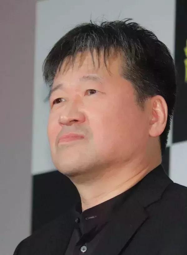 佐藤二朗、母の死去を報告　死去から１か月後の公表となった理由も説明「この度のこの渦中にあり控えておりました」