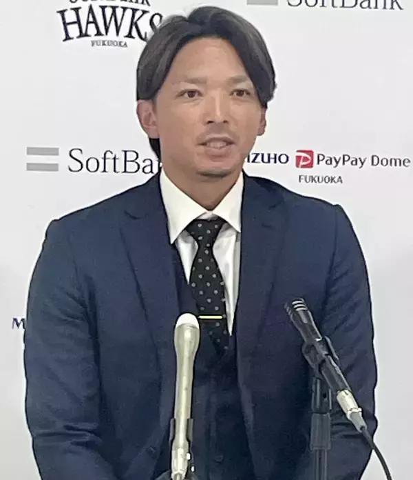 【ソフトバンク】ＦＡ残留の東浜巨「ワクワクしています」４０００万円減も前向き