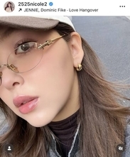 第１子妊娠中の藤田ニコル、愛犬とリンクした妊婦コーデが「おしゃれで可愛い」「なんとなくママの顔」と話題