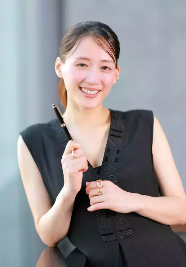 綾瀬はるか、４０代も「挑戦しがいがある役」途切れず「幸せにつながるお手伝いしたいな」今年デビュー２５周年