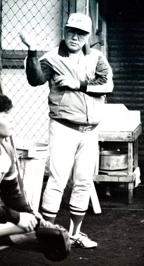 金村義明氏、プロ入り当時の恩師・岡本伊三美さんを悼む「門限破りのレギュラー候補が２軍落ち」パンツ一丁のエレベーターホール練習秘話