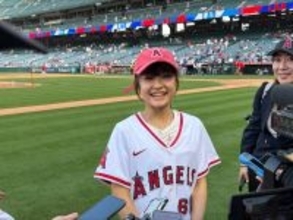 フィギュア・島田麻央が始球式　１７歳ホープの“大回転魔球”にエンゼルスタジアムからどよめき＆歓声…大谷翔平出場のドジャース戦