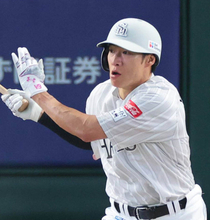 【ソフトバンク】柳田悠岐、戦友へ贈る一打「寮の時から一緒。さみしい気持ちが…」常勝軍団を共に支えた中村晃が引退表明
