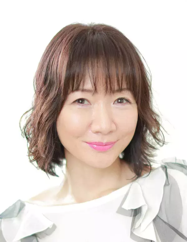 歌手・平松愛理、あご２０針縫う大けが　後頭部も負傷…「部屋とＹシャツと私」が９２年に大ヒット
