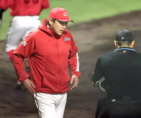 【広島】新井貴浩監督、不振の小園海斗に「１回リセット。あしたはスタートから」昨季からビジター１０連敗「粘り強くやっていきたい」