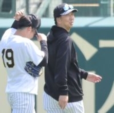【阪神】藤川球児監督、２３年ドラ１・下村海翔の練習参加に「今シーズン中にみなさん見たいだろうし」投球練習チェック