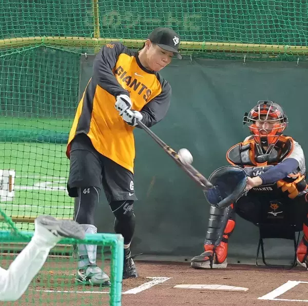 【巨人】先発野手は７人が前日と同じ並び　佐々木俊輔が２試合ぶりにスタメン