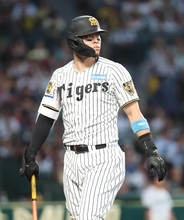 【阪神】佐藤輝明、今季ワースト３試合連続無安打で打率３割３分８厘に急降下「前を向くことが大事」「切り替えて頑張ります」