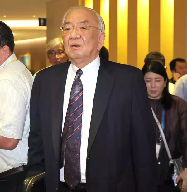【広島】松田元オーナーが涙ぐみながら謝罪「ショックが大きい。予想しない選手が…」広島県警が矢野雅哉＆前川誠太の居宅等を捜索…前川は前日２９日まで全体練習に参加