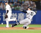 「【巨人】浦田俊輔が初タイトルに独走態勢へ　２位と３差の３３盗塁目　緒方耕一以来球団３６年ぶり」の画像1