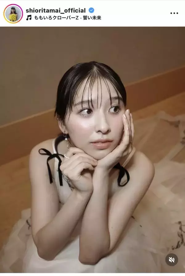 玉井詩織、人気女性歌手と２ショット！「まさに無敵のガールフレンド」「尊すぎる」「ちょっと可愛すぎませんかね」