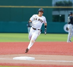 【巨人】門脇誠が下半身のコンディション不良から復帰後初安打　中堅フェンス直撃の一打で一気に三塁へ…２軍戦