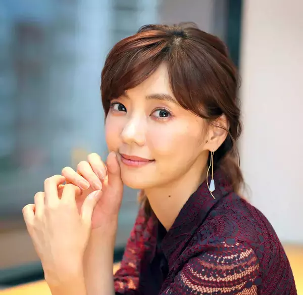 倉科カナ３８歳　雰囲気ガラリで別人級！「ひさびさショート」最新姿にフォロワー騒然「似合う」「魅力的」