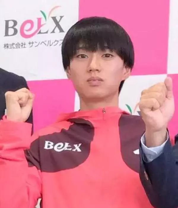 ２区でサンベルクスの吉田響が２２人抜き２位でつなぐ　首位はＧＭＯ…ニューイヤー駅伝