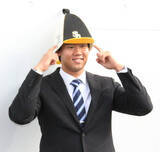 「【ソフトバンク】ドラフト２位の稲川竜汰が入寮「記念品に当たったので…」サウナハット持参で熱投誓う」の画像1