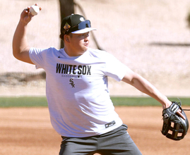 村上宗隆「４番・一塁」、岡本和真「７番・三塁」…ＭＬＢ公式サイトが開幕予想スタメン＆ローテ掲載