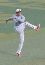 大勢、前日緊急降板→一夜明けランニング＆キャッチボール　右足筋けいれんも侍ジャパンの練習に参加