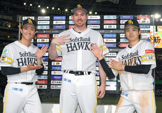 【ソフトバンク】スチュワート、５回３失点と粘って５５０日ぶり白星「一緒に喜びを分かち合いたい」２５年に結婚発表の妻も観戦