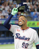「【ヤクルト】交流戦黒星スタートに池山隆寛監督「いいところまでいって落としたけど明日切り替えて戦いたい」」の画像1