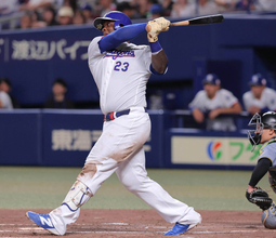 【中日】３戦連発中の絶好調サノーが勝ち越し打　阪神・下村を３回途中ＫＯ