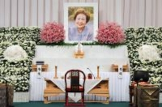 ２代目林家三平、母・海老名香葉子さんお別れの式で声詰まらせ「母さん、行ってらっしゃい」