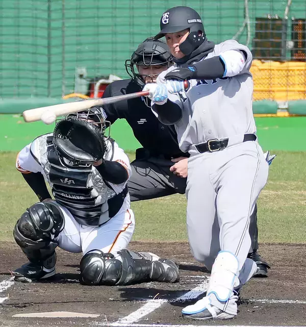【巨人】ドラ１竹丸和幸らフレッシュな顔ぶれが存在感発揮　今年初実戦の紅白戦は引き分け