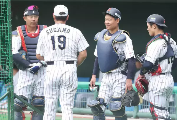 侍ジャパンの中村悠平がパワプロ仕様のピッチコムに「やりやすい」と手応え明かす　