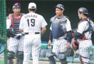 侍ジャパンの中村悠平がパワプロ仕様のピッチコムに「やりやすい」と手応え明かす　