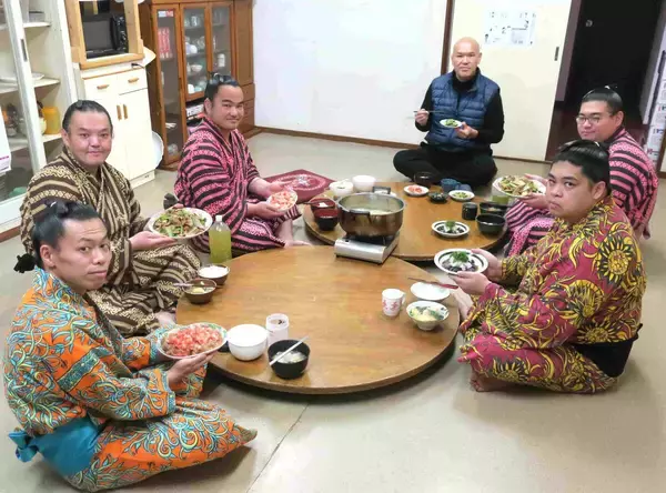 「包丁に愛された男」がこだわる式秀部屋のヘルシーちゃんこ　メニューはしこ名から命名