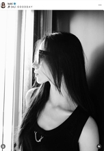 Ｋｏｋｉ，美デコルテあらわの横顔ショット！タンクトップ×サングラスで夏コーデ　姉・Ｃｏｃｏｍｉが撮影