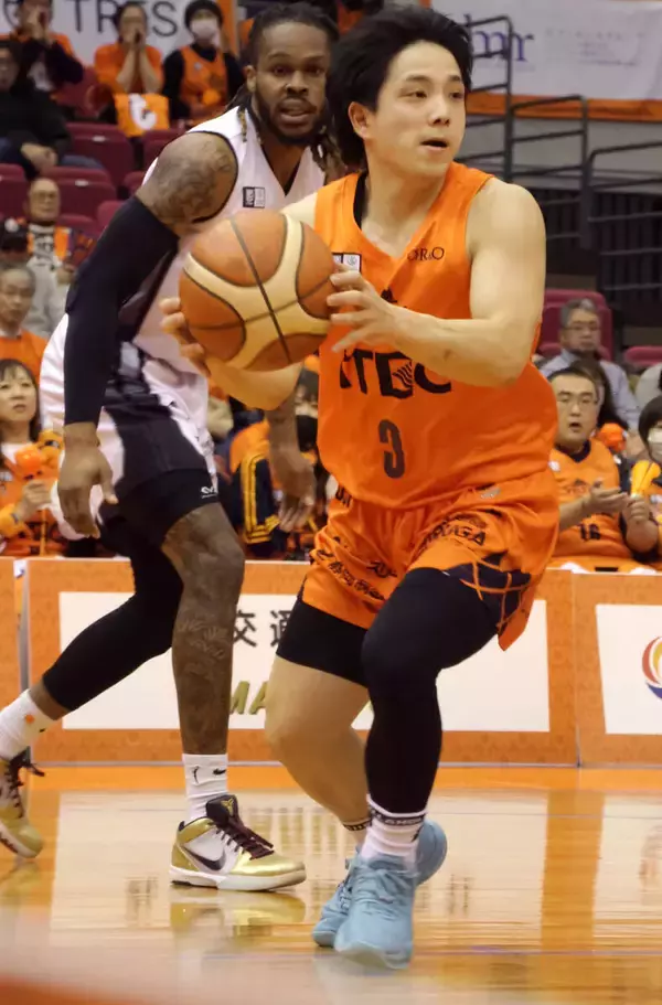 Ｂ２ベルテックス静岡　鹿児島に完敗で３連勝のあと３連敗　借金１８で前半戦ターン