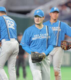 「【日本ハム】有原航平、６回途中６安打５失点、９７球、最速１４５キロ、巨人打線に２被弾…ＯＰ戦２度目先発」の画像1