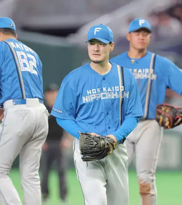 【日本ハム】有原航平、６回途中６安打５失点、９７球、最速１４５キロ、巨人打線に２被弾…ＯＰ戦２度目先発