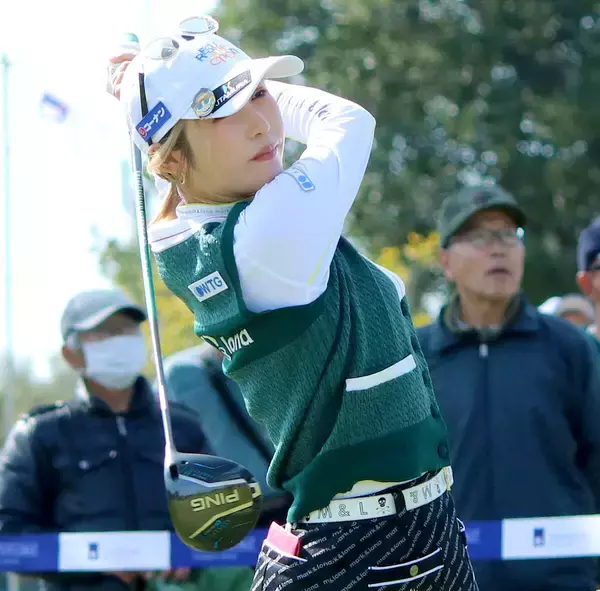 金田久美子が３位発進「良いゴルフ。ミスを怒らないようにやってる」　５年半ぶり２勝目へ好調キープ