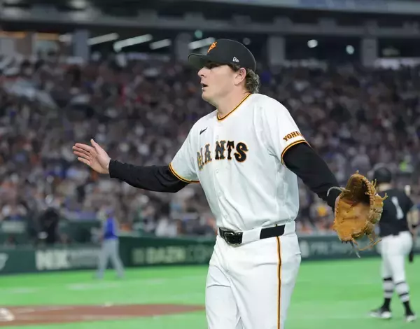 「【巨人】３試合連続で先制許す　先発ハワードが初回３失点　来日２年目でＤｅＮＡ打線と初対決」の画像