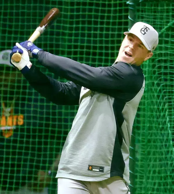 巨人「固定しきれていない」５番問題　開幕１１戦６人で打率１割３分５厘　好調キャベッジで解決の目も