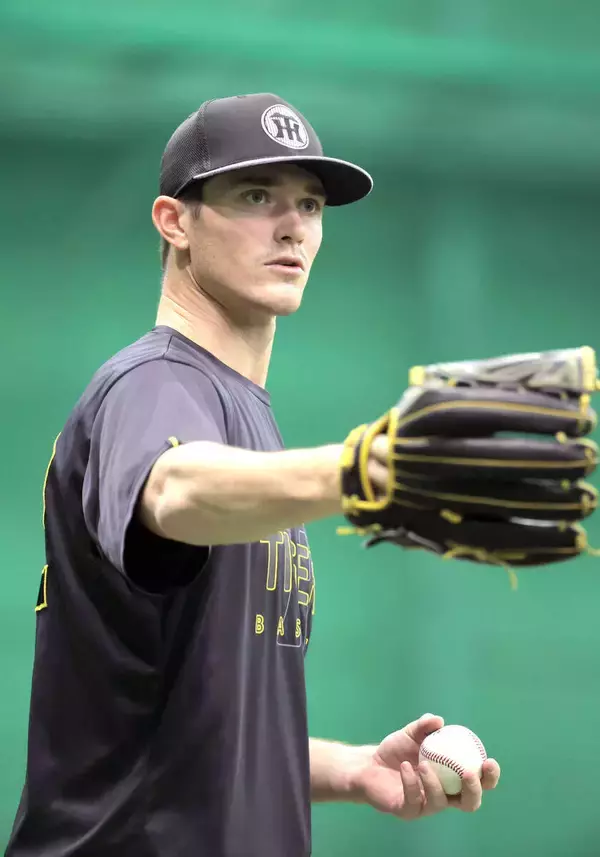 【阪神】ルーカスがスライド先発　巨人との伝統の一戦について「知識はあるよ」　お気に入りのお寺は？